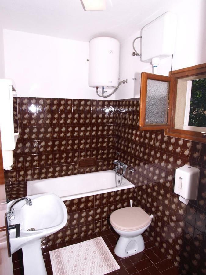 Apartments Skorin ลุมบาร์ดา ภายนอก รูปภาพ
